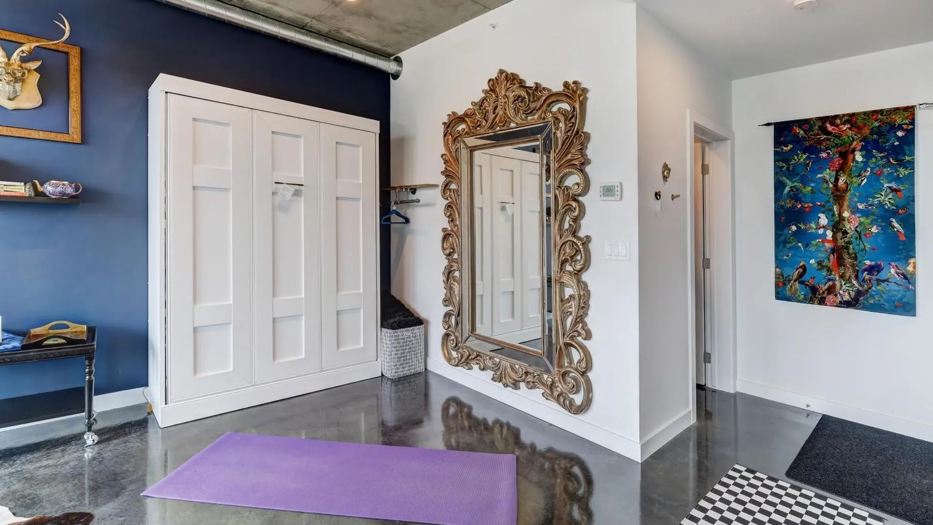 Apartment Boutique Studio City Views, Patio, Fireplace Voglio Bene Calgary